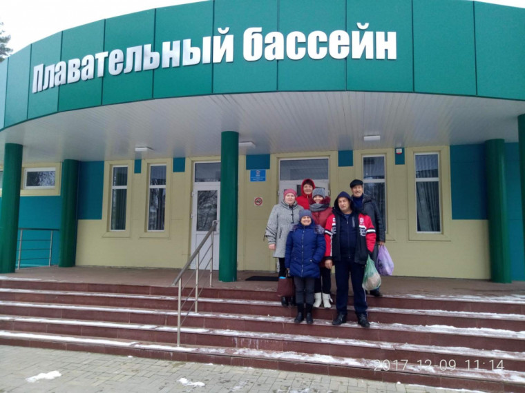 Участие жителей села Мечётка в спортивных мероприятиях (плавание).