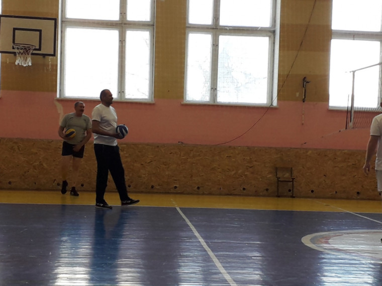 Участие жителей Мечётского сельского поселения в соревнованиях по волейболу.